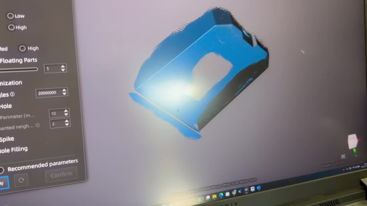 FreeScan Combo laser mode capturing surface geometry
